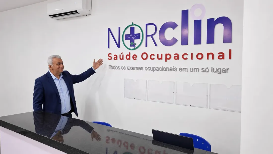 Dr. Clézio Brasil da Silva Noronha na recepção da Norclin Cachoeirinha
